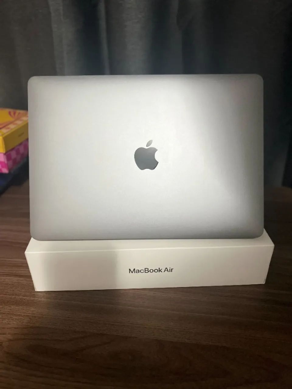MacBook Air M1 256GB 8GB RAM Estado de Novo Sem Marcas - Notebooks