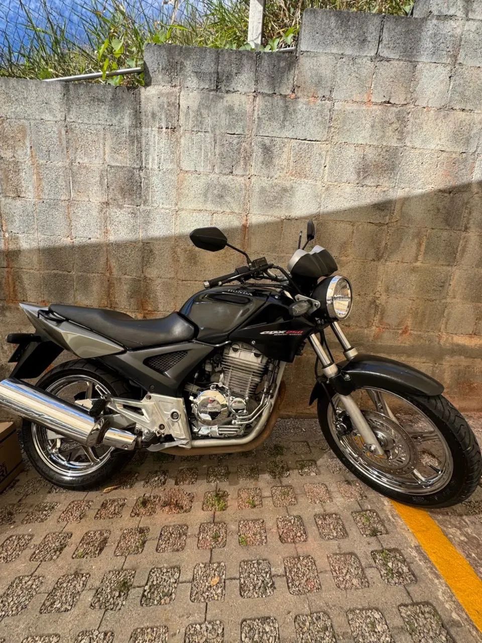 Honda tuwister conservada  - Foto 2