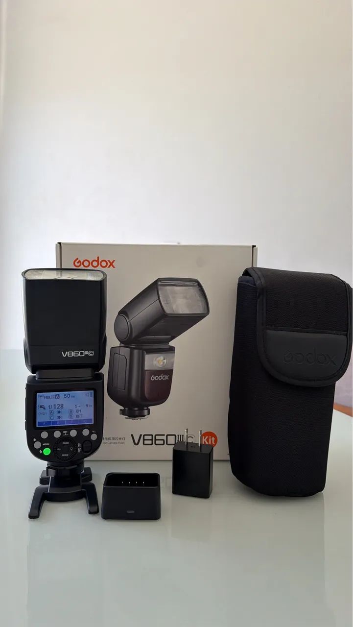 FLASH GODOX V860iii
