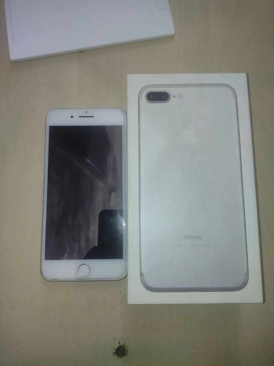 iPhone 7 plus vendo ou troco 
