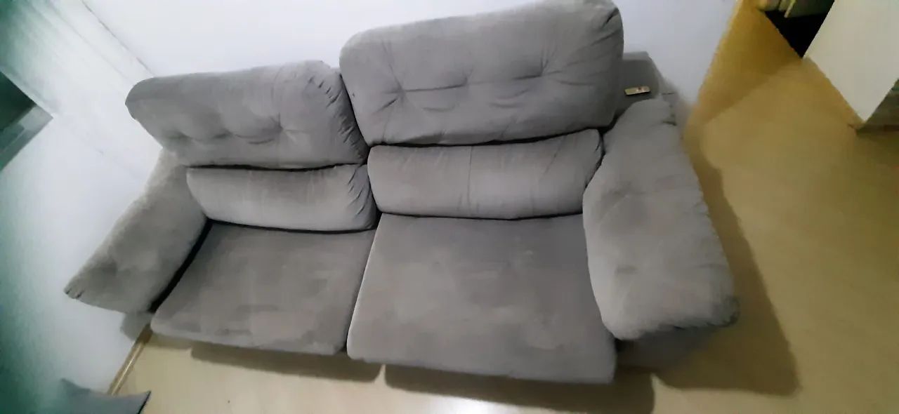 Sofá Cinza Grande (4 a 5 Lugares) - Retirada no Mandaqui - Foto 5