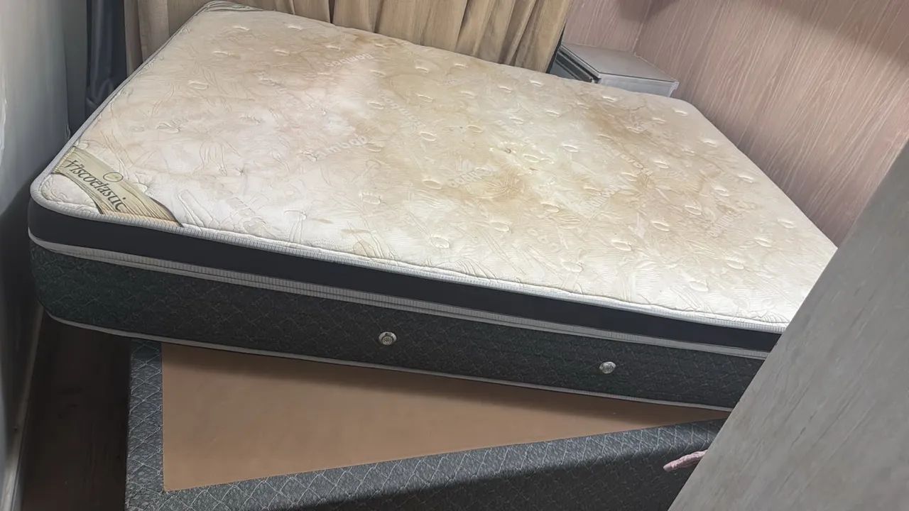 CAMA PALLACE BLACK HERVAL + BOX BIPARTIDO - Foto 4