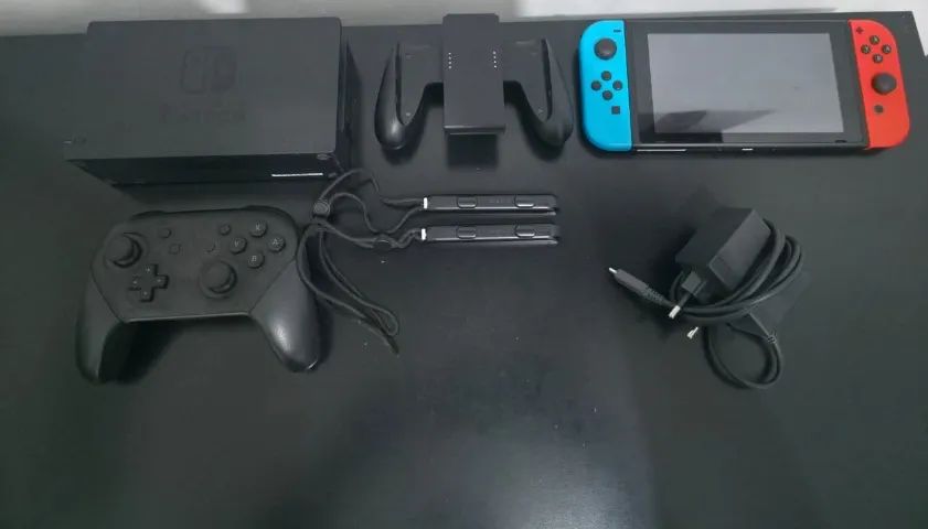 Nintendo Switch V2 + Pro Controller original nintendo  com caixa