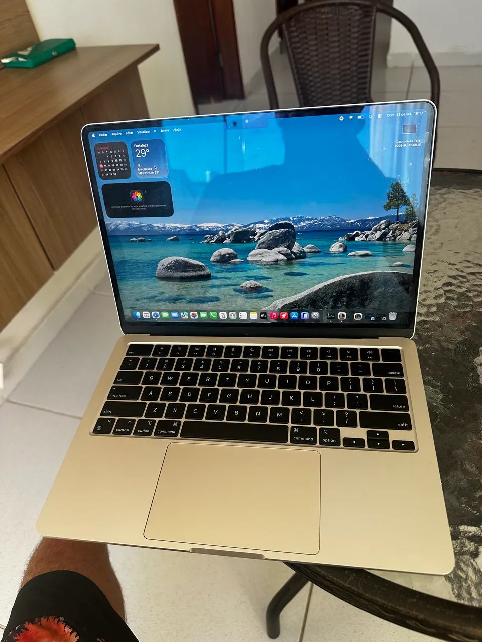 Macbook Air M3 8gb 256gb 13?