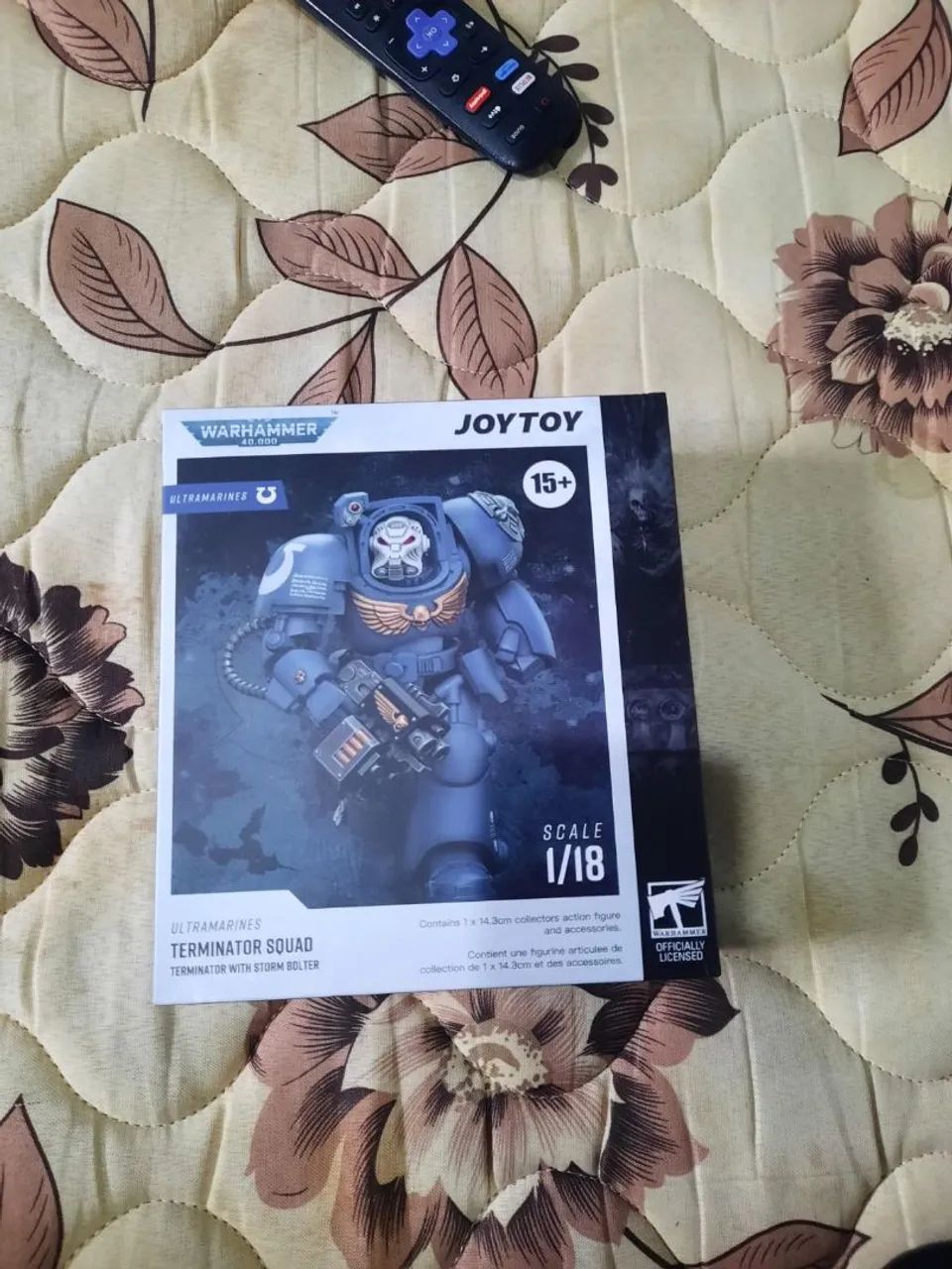 Boneco ultramari