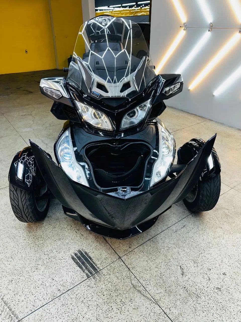 Cam an spayder 990cc 