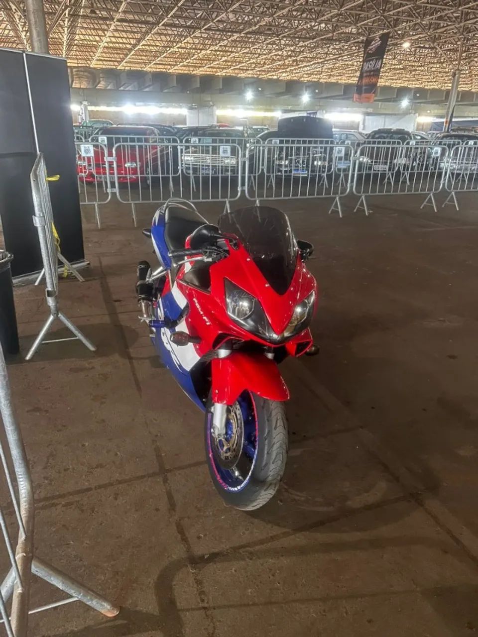 CBR 600F 4i Impecavél - Foto 5