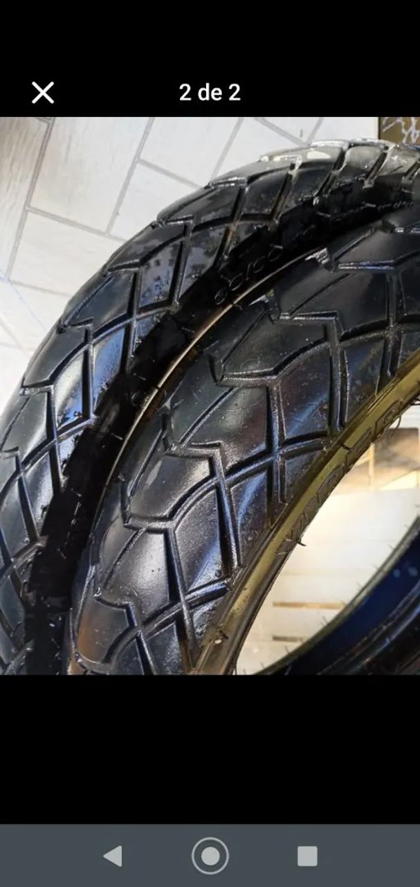 Pneu de moto
