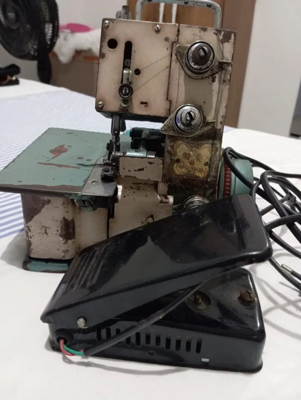 maquina overloque