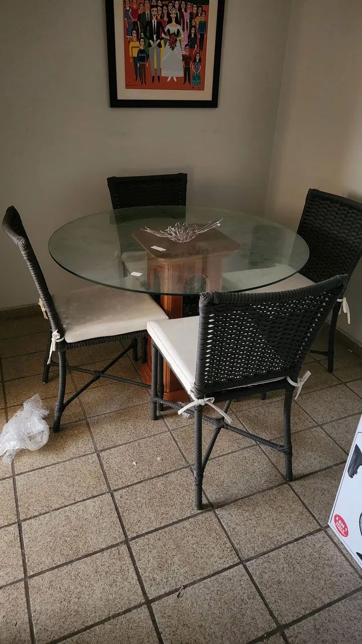 Mesa quatro lugares 