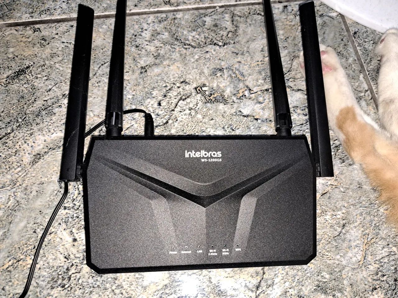 Roteador intelbras W5 1200GS