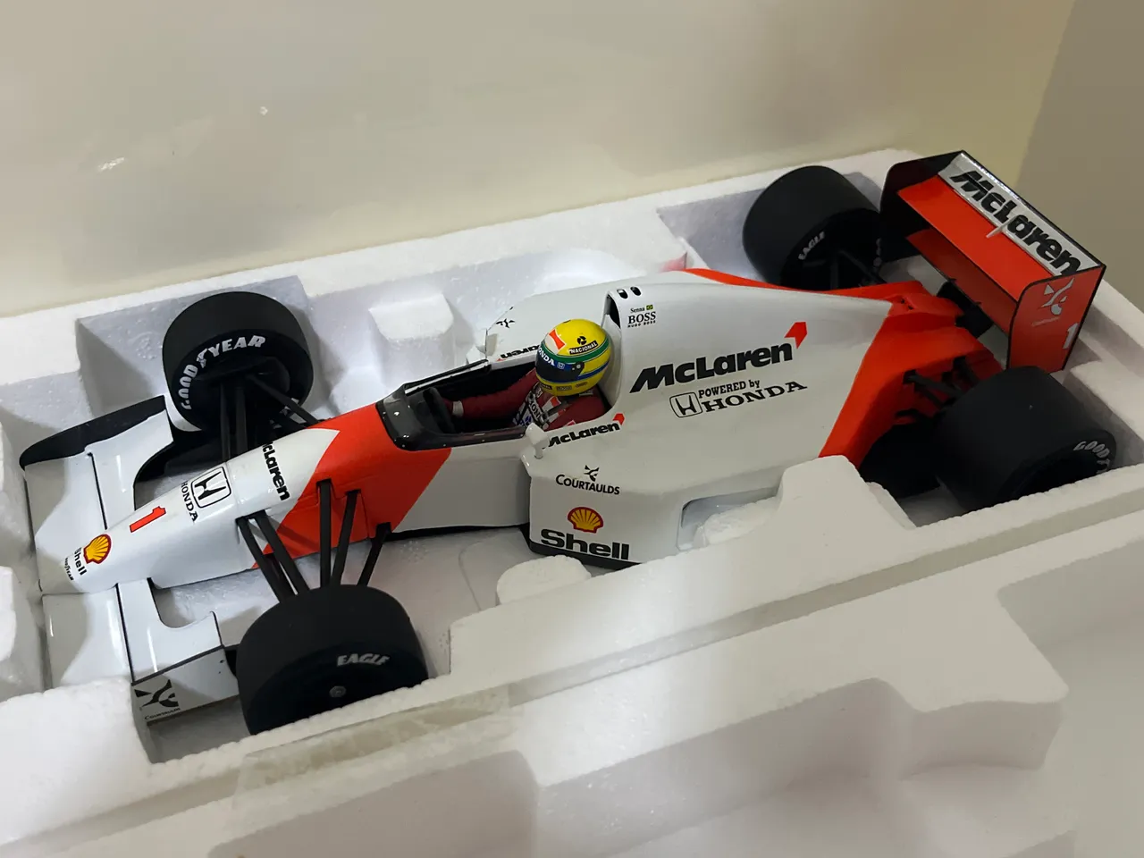 Miniature Williams Saudia Minichamps Ayrton Senna Williams FW08C