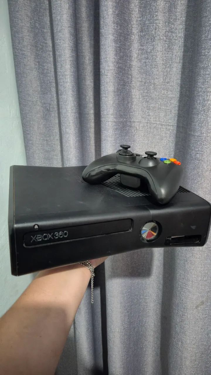 Xbox 360 Slim