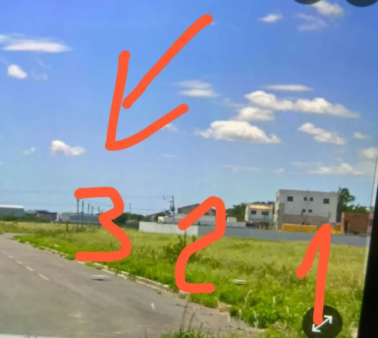 Vendo ou Troco por carro de valor compatível. - Foto 3