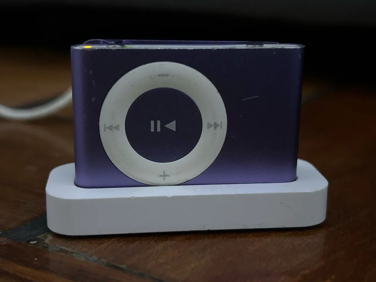 Apple iPod Shuffle 2ª Geração 1 GB Roxo + Dock USB + Carregador