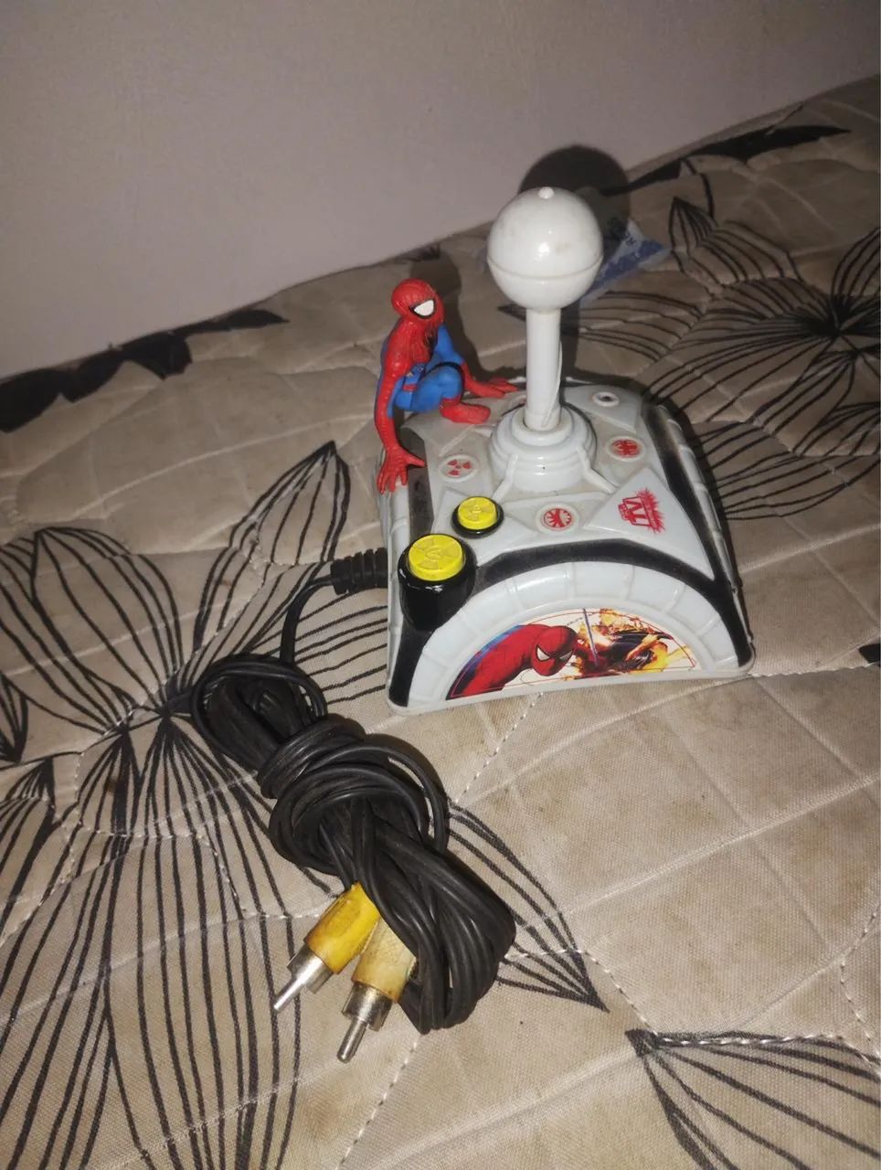 controle Marvel Heroes Plug 'n Play TV Games