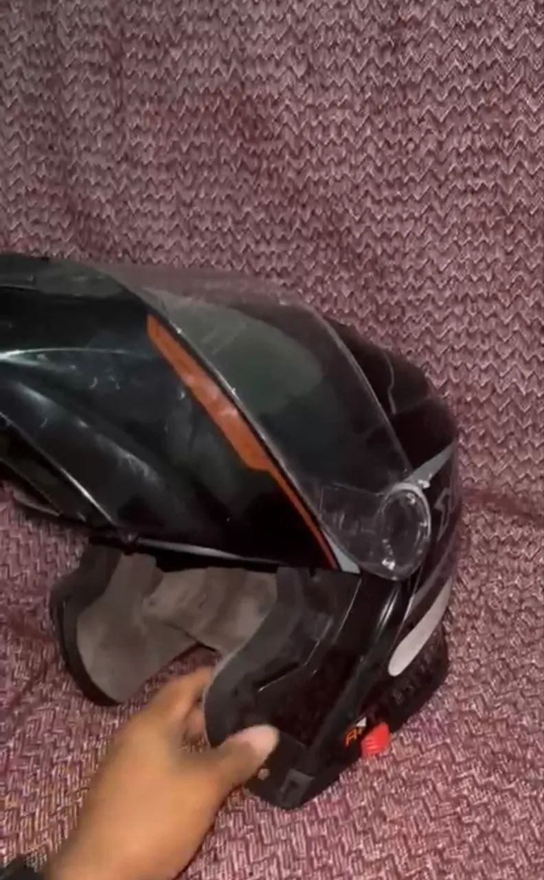 Capacete x11 (tm56)