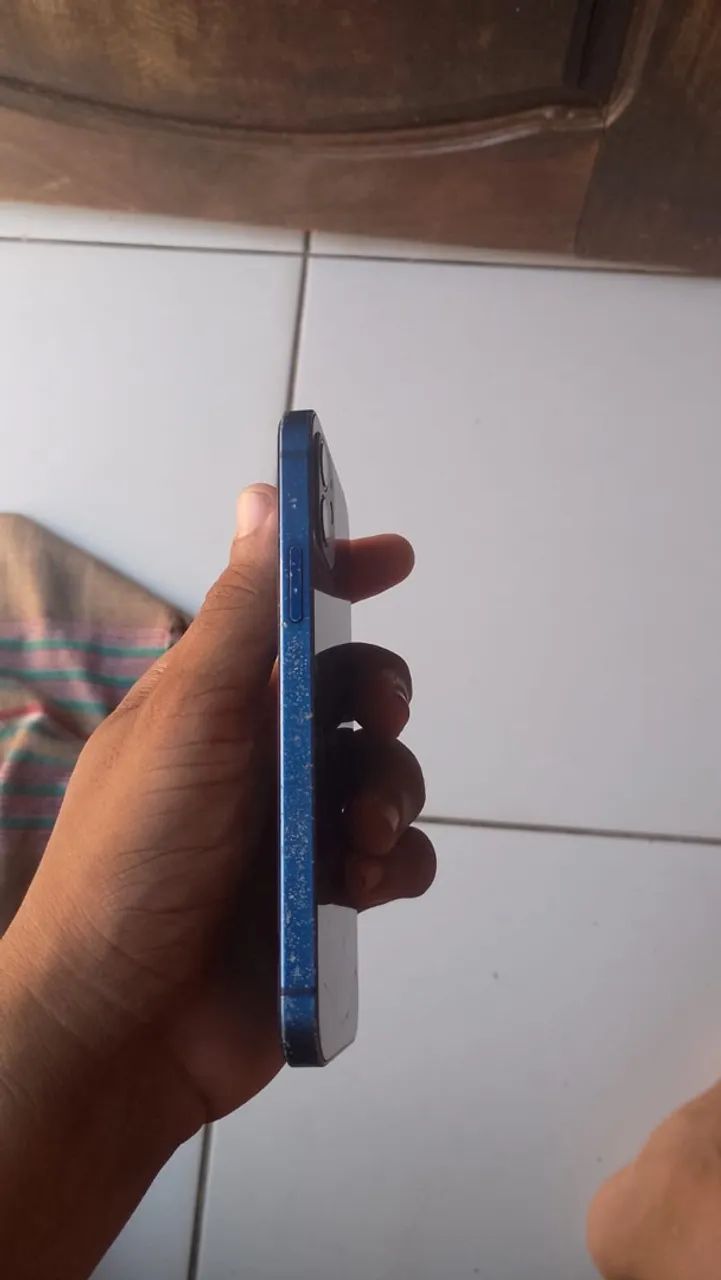 Vendo esse meu iPhone 12 de 128gb - Foto 2