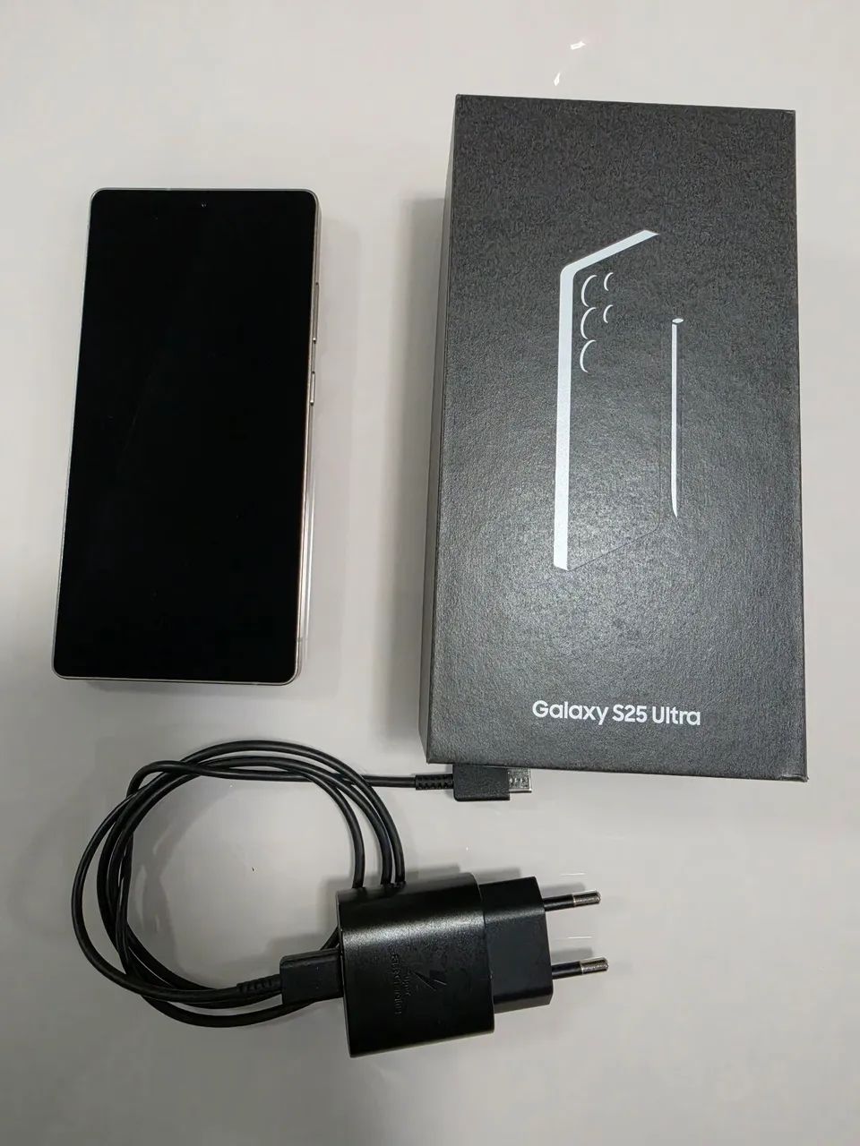 Vendo Celular Samsung Galaxy S25 Ultra 256gb Preto na Caixa completo com NF - Foto 3