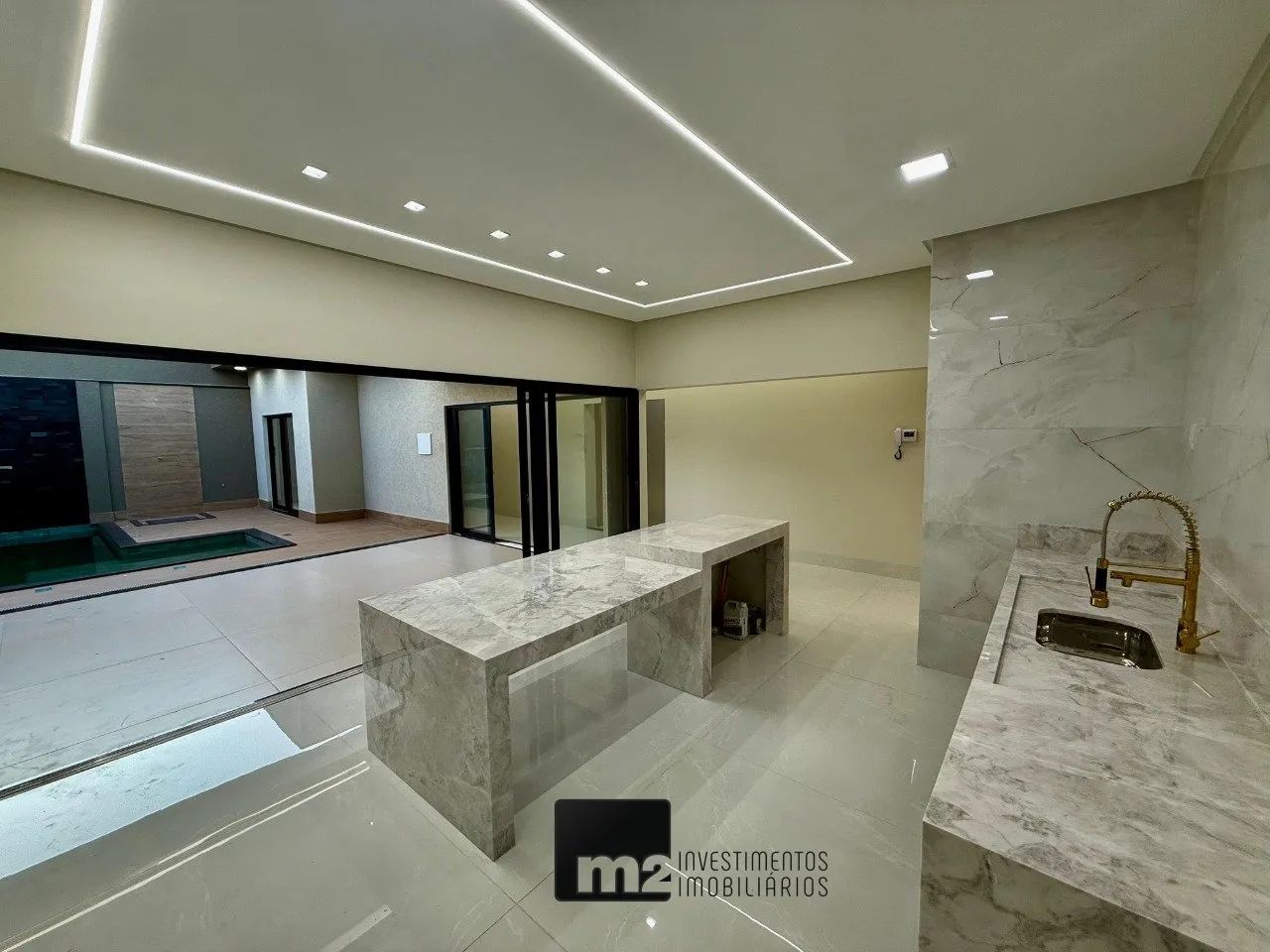 Casa com 3 quartos no Residencial Itália