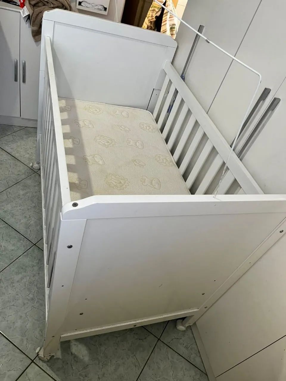 Berço peroba branco brilho  - Foto 2