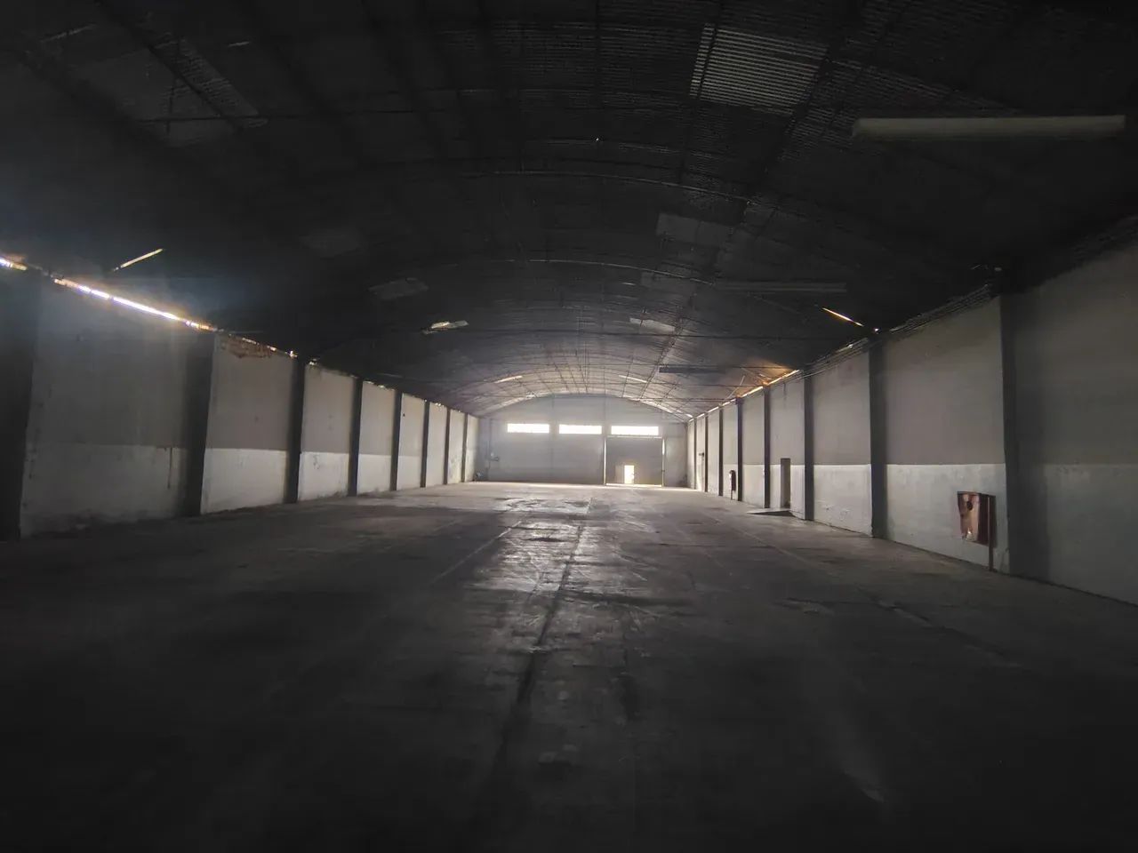 Galpão 1.200m²/ Distrito 1/ acesso de carretas. - Foto 3