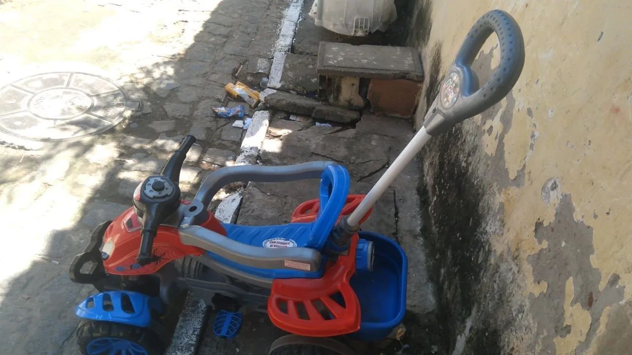 Vende-Se carrinho de empurra de bebe - Foto 5