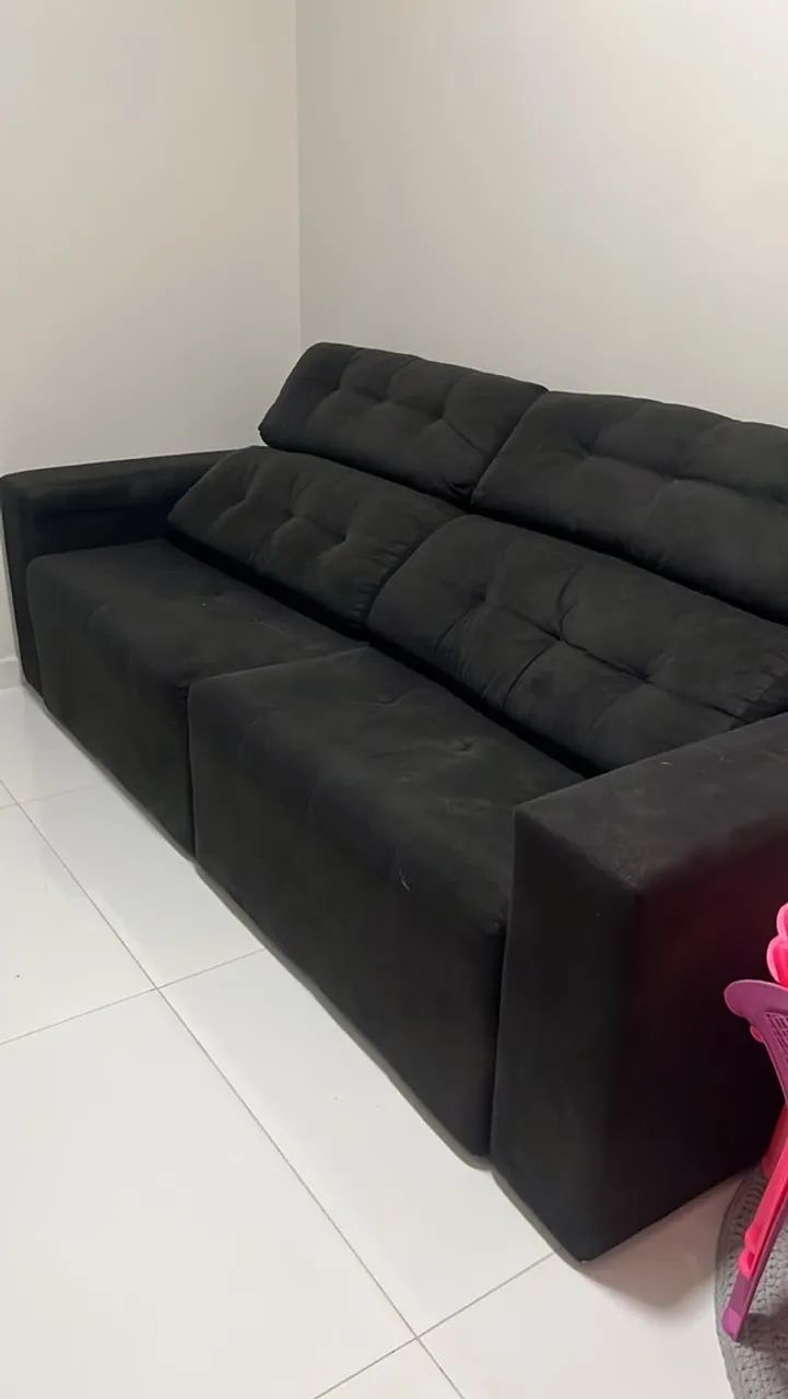 Sofá retrátil 4 lugares preto - Foto 3
