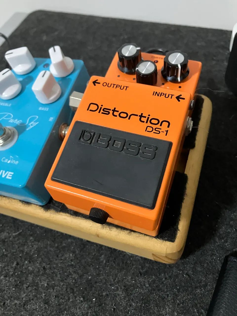  Pedal de Guitarra Boss DS-1 - Foto 2
