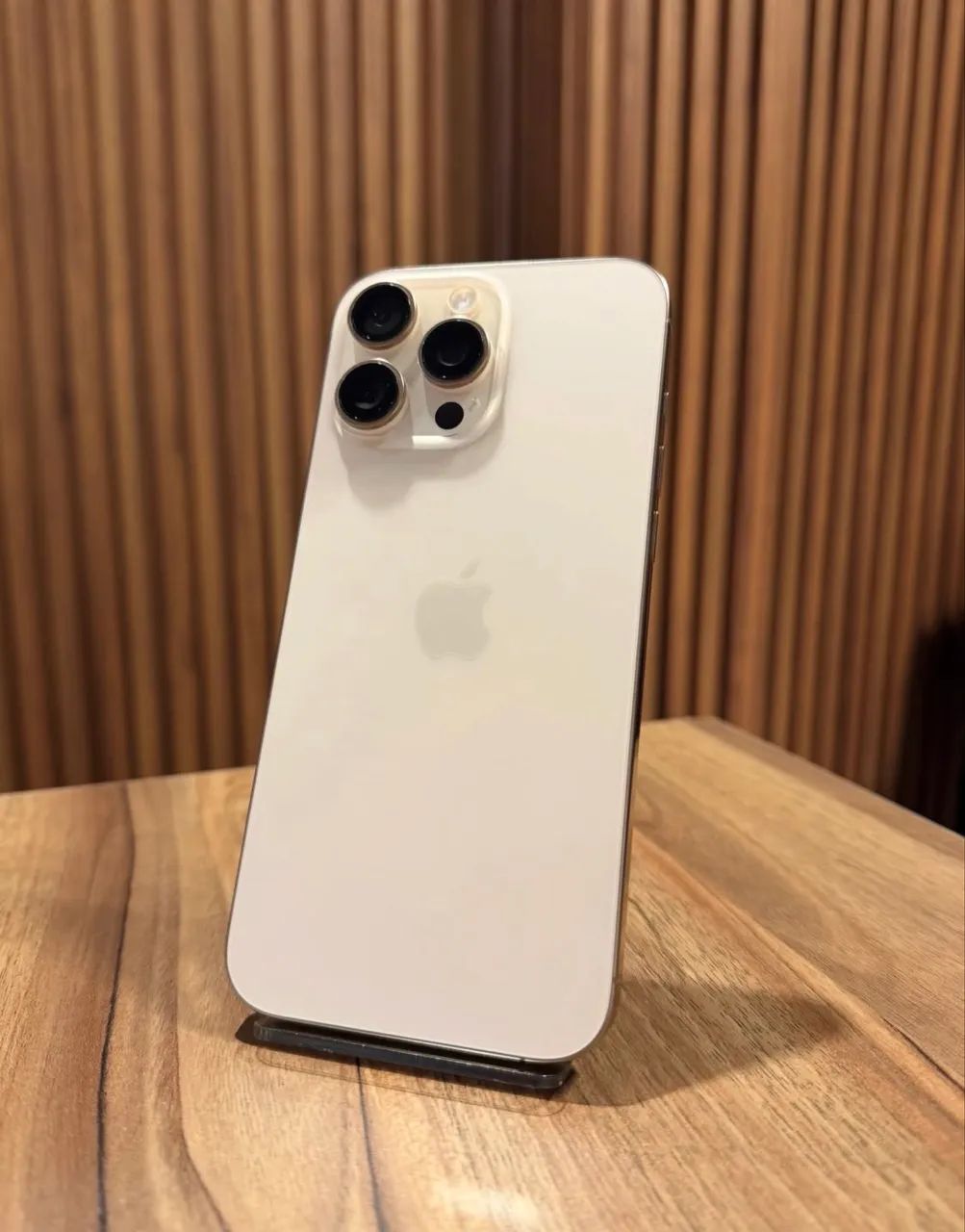 iPhone 16 Pro Max 256GB usado