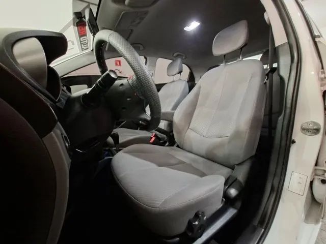 Hyundai HB20 Premium 1.6 Flex 16V Aut., foto 6 de 11