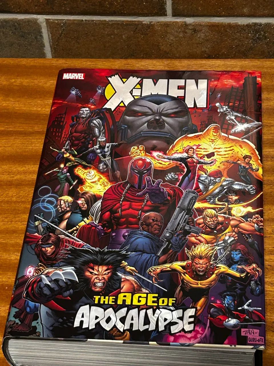 アメコミ10冊セット X-Men: A Era do Apocalipse Omnibus (1072 páginas) - Livros e