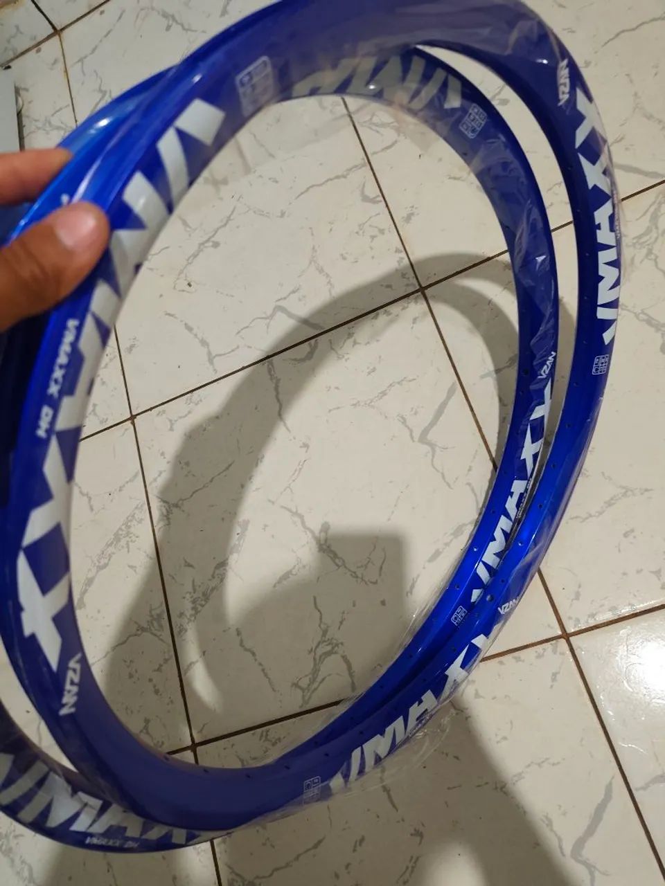 VENDE-SE  aero 26 vmax  novos 
