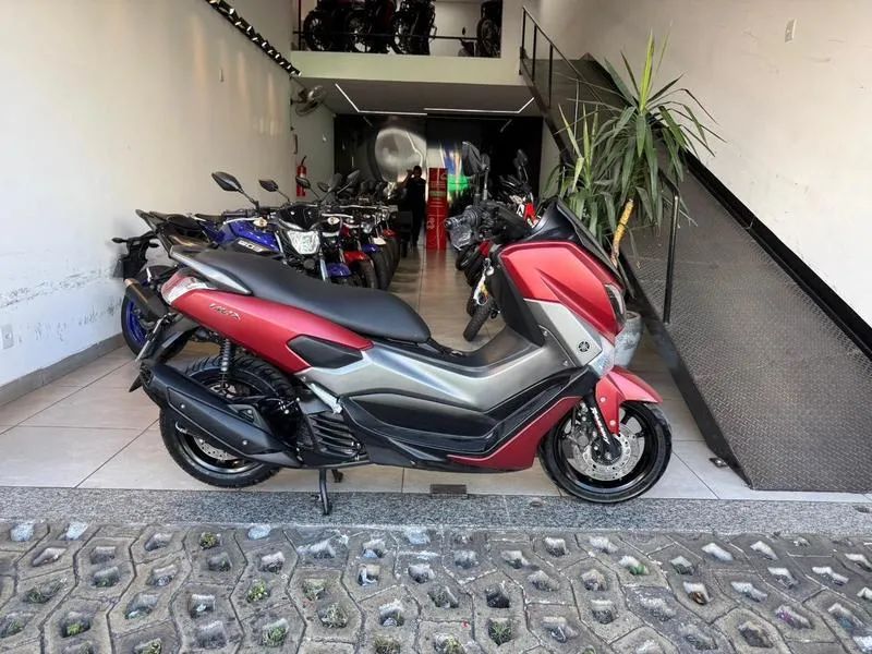 YAMAHA NMAX 2017-2018