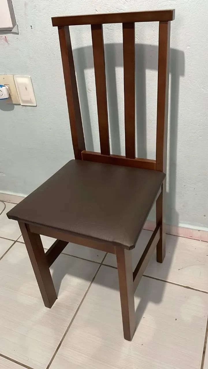 Mesa redonda com 4 cadeiras novo  - Foto 4