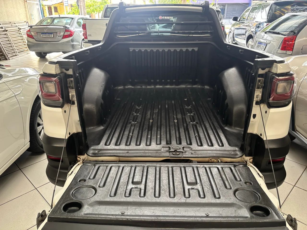 Fiat Strada Endurance 1.4 Flex 8V CS Plus 2022 - Foto 5