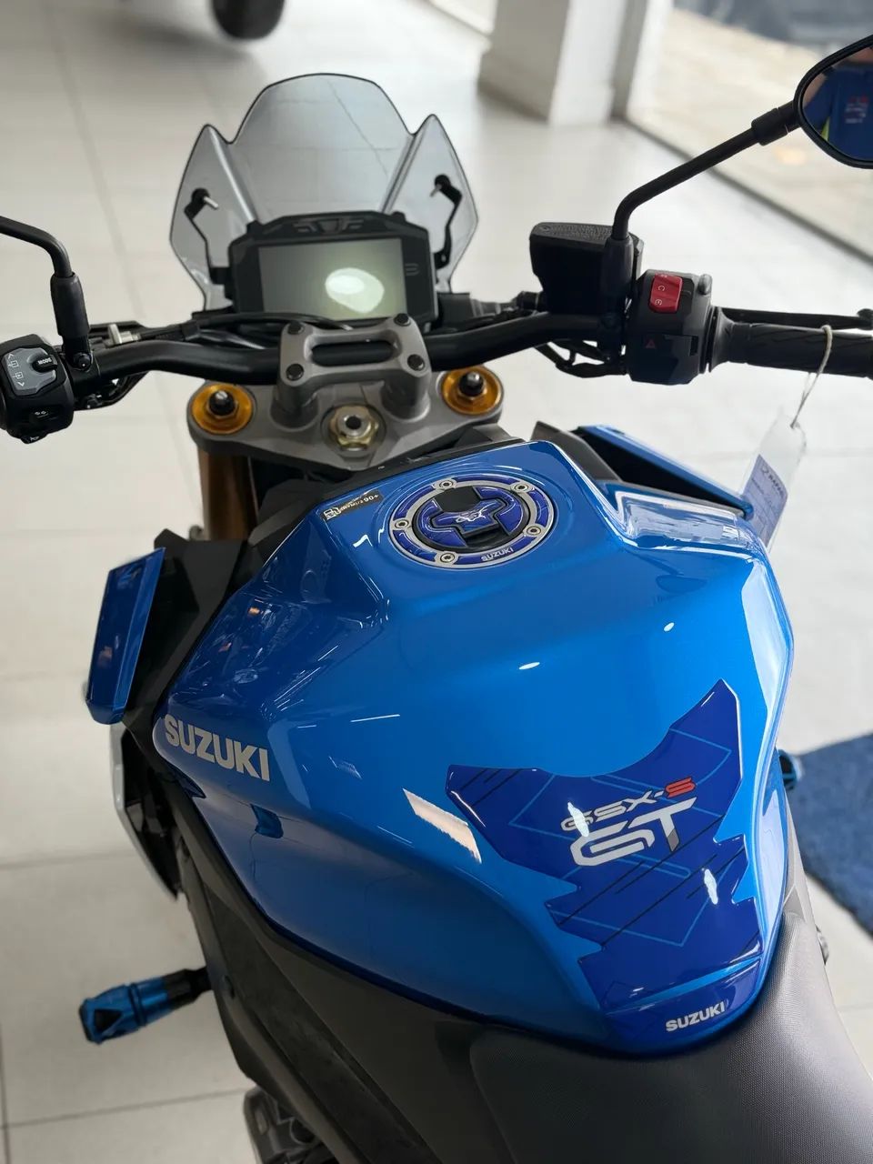 Suzuki GSX S1000 modelo 2025 - Foto 5
