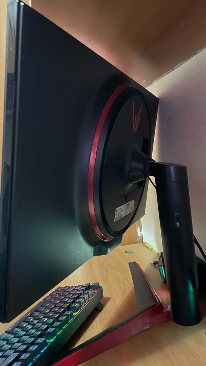 Monitor Gamer LG UltraGear 240hz 27 polegadas  - Foto 2