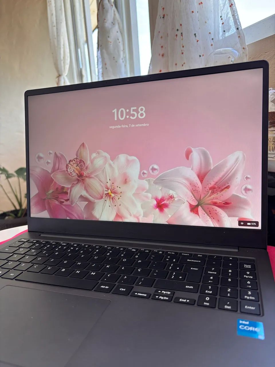 Notebook Samsung Galaxy Book2 i3 12ª Geração | 4GB RAM | SSD 256GB | 15,6? Full HD - Foto 2