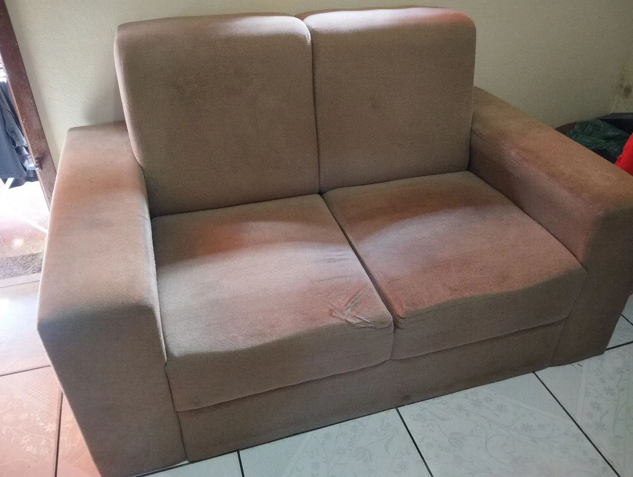 Vende sofá 2 lugares  - Foto 2