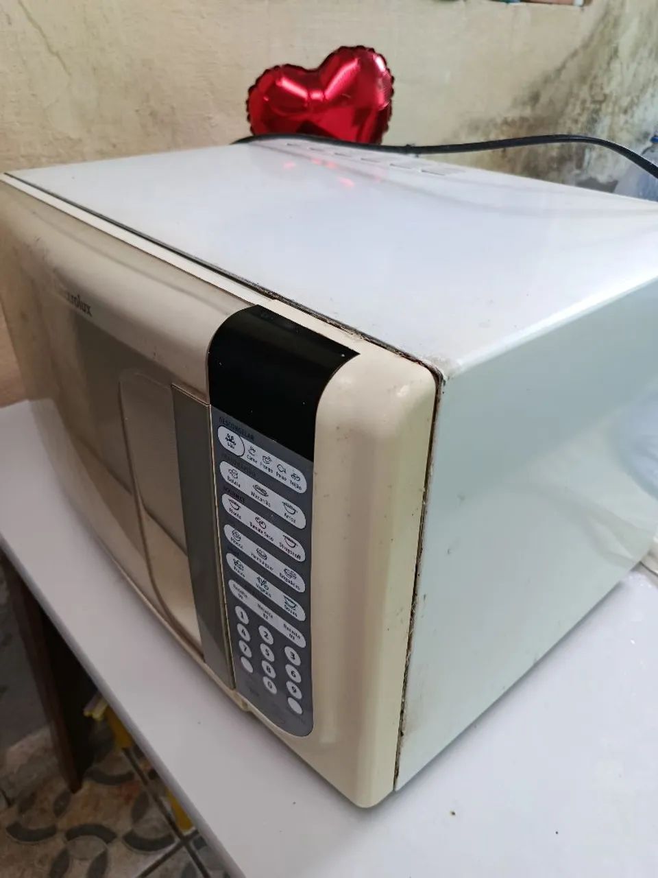 Microondas Eletrolux todo BM vem.. - Foto 4