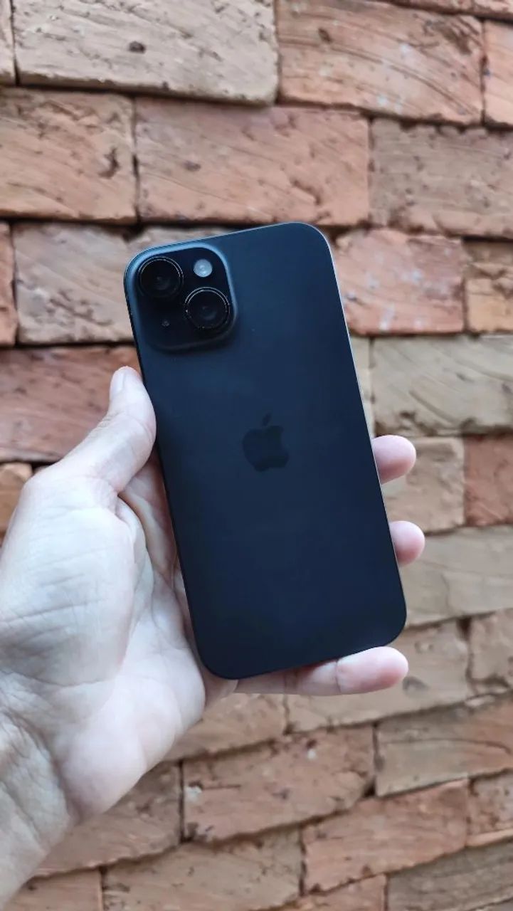 iPhone 15
