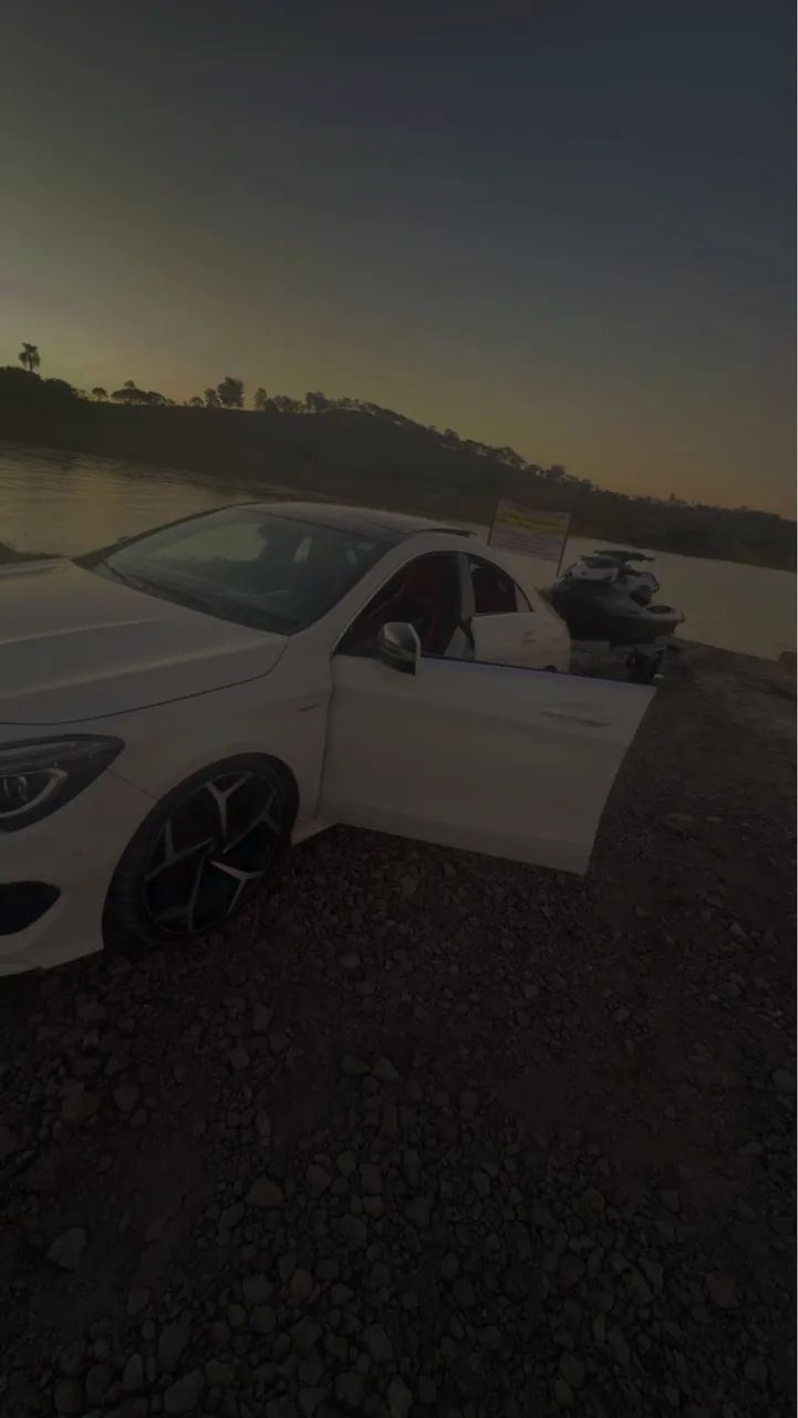 Mercedes-Benz Cla-250 SPORT 4MATIC 2.0 16V 211CV AUT. 2015