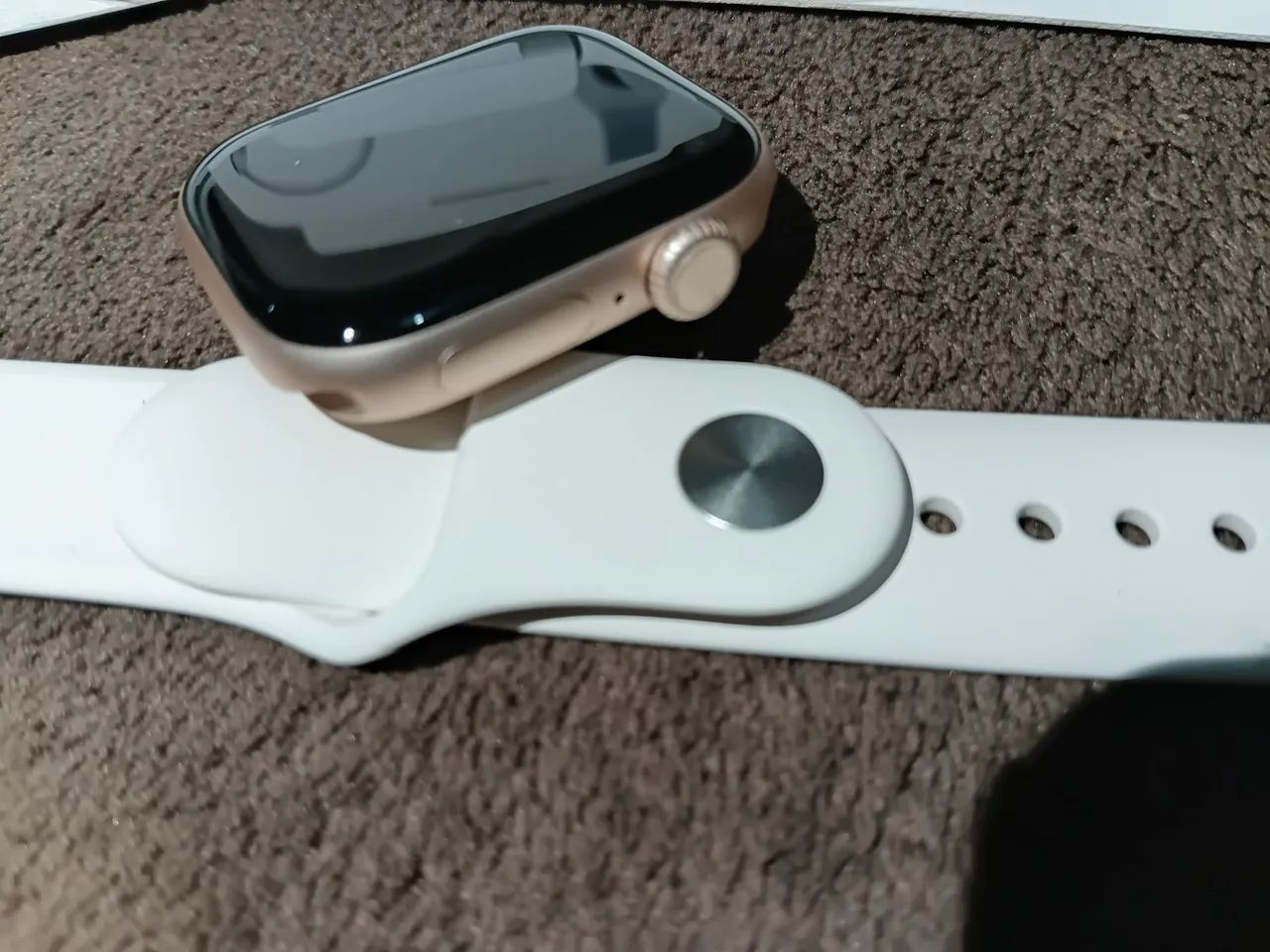 Apple watch rose gold