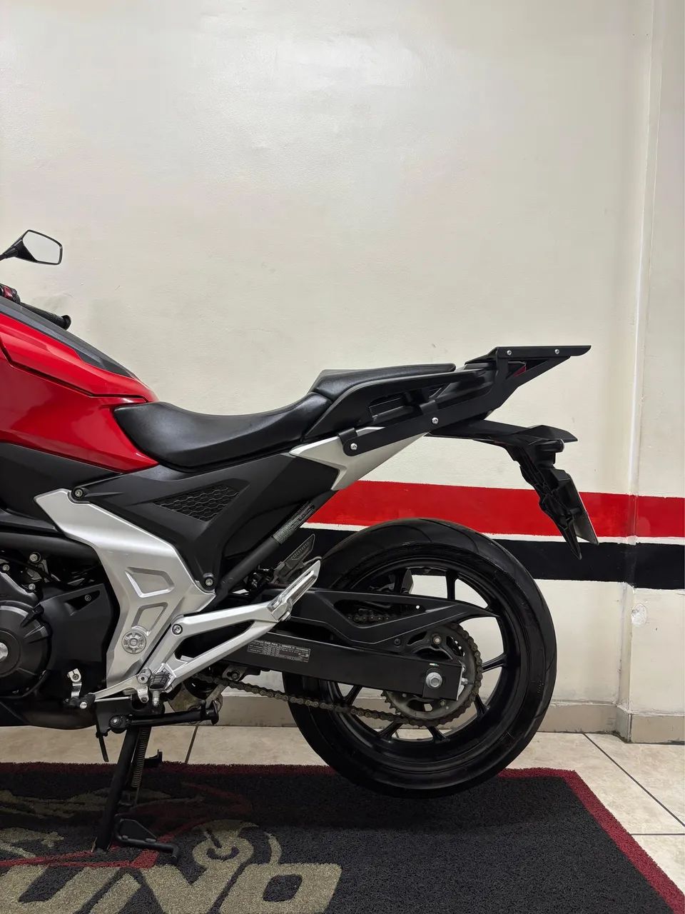NC 750x  2022   MUITO NOVA   (DIVIDO 21x CARTÃO ) - Foto 11