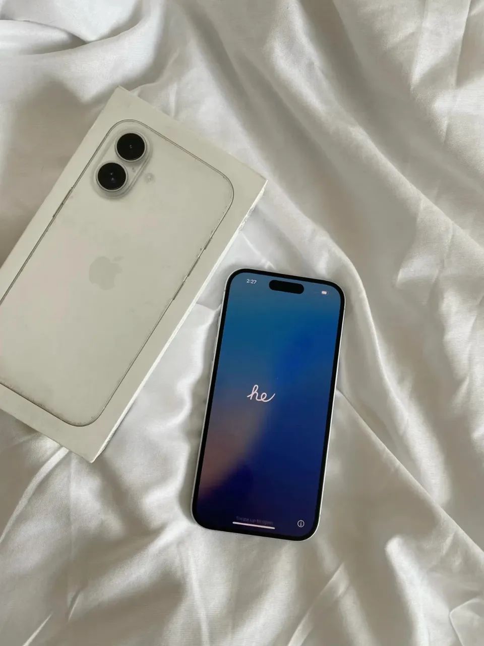 iPhone 16 branco  - Foto 2