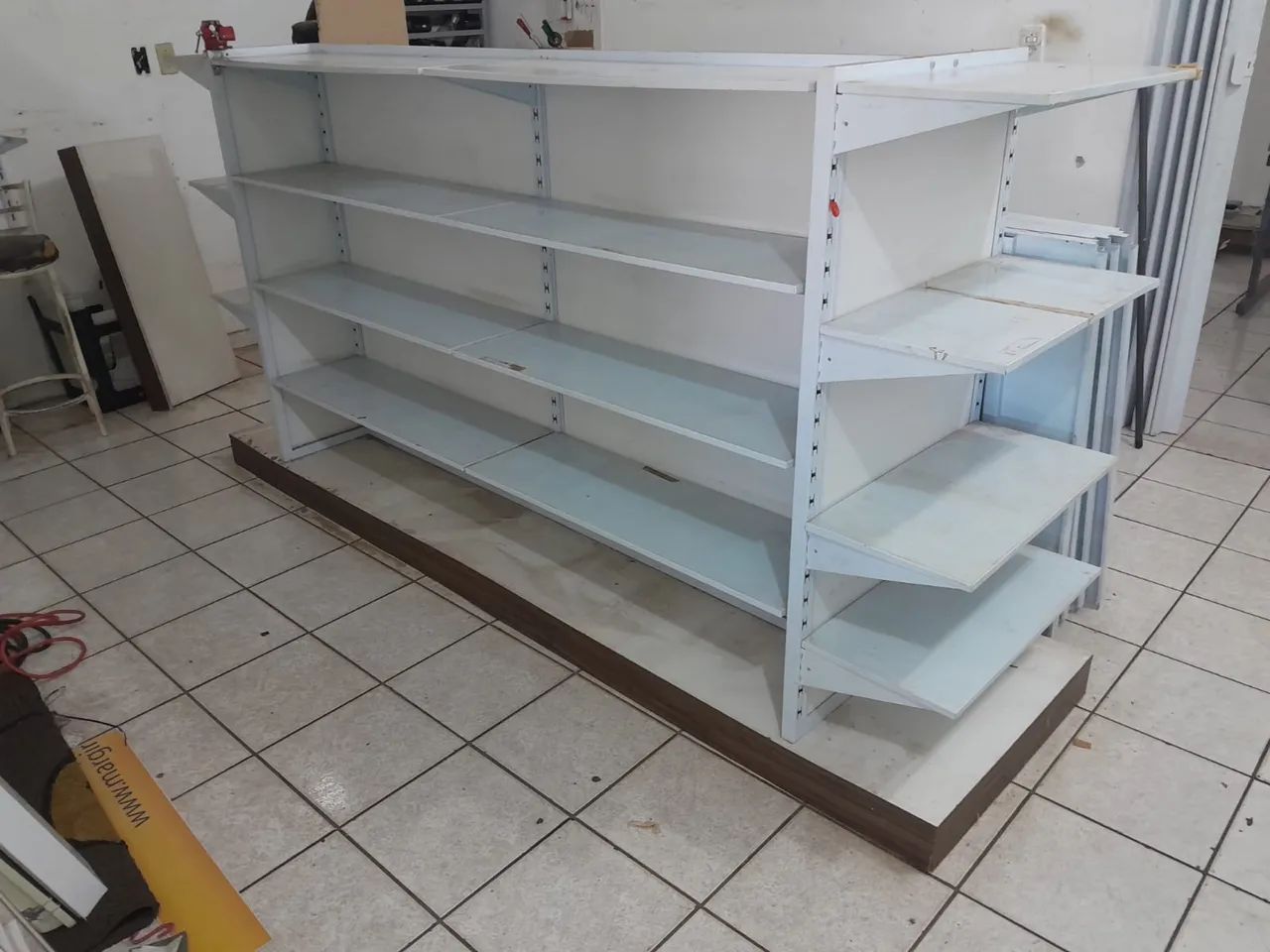 Gondolas para Loja/Mercearia - Foto 2