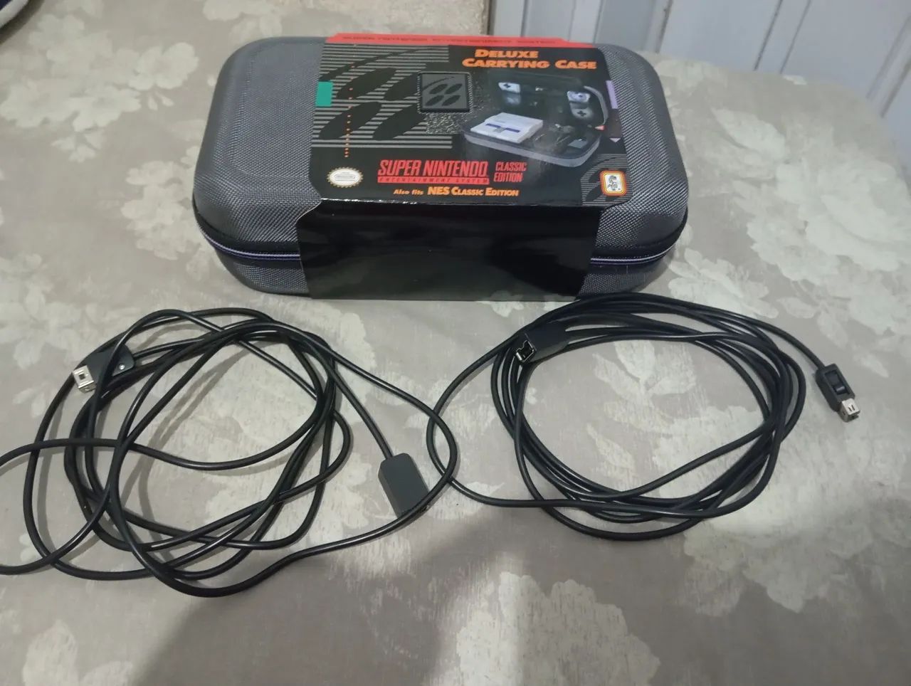 Case oficial Nintendo clássico  Deluxe carrying   - Foto 4