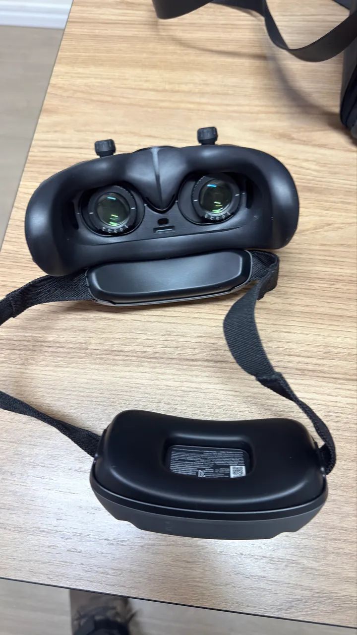 DJI Avata 2 FLY MORE COMBO - Foto 2