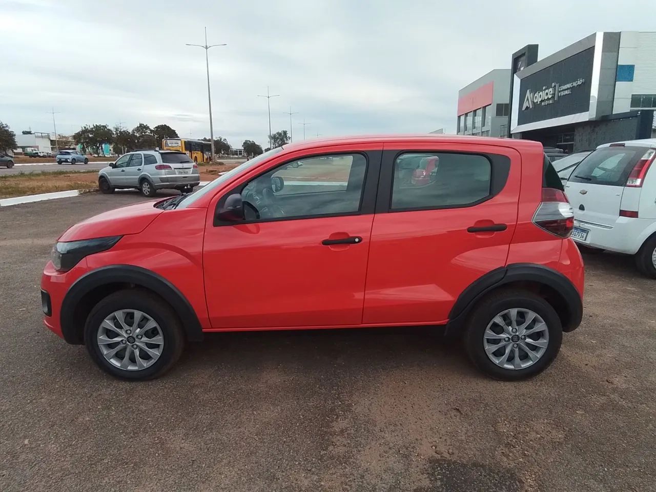 Fiat Mobi Like 1.0 Fire Flex 5P. 2025 - Foto 2